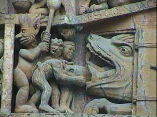 Conques Porte Enfer