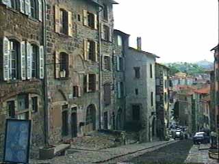 Le Puy Marches