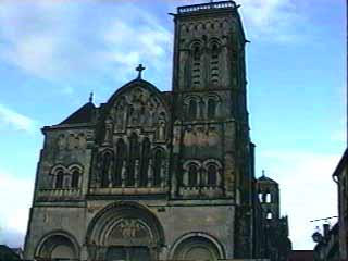 Vezelay facade